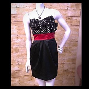 Perfect Holiday Cocktail Dress